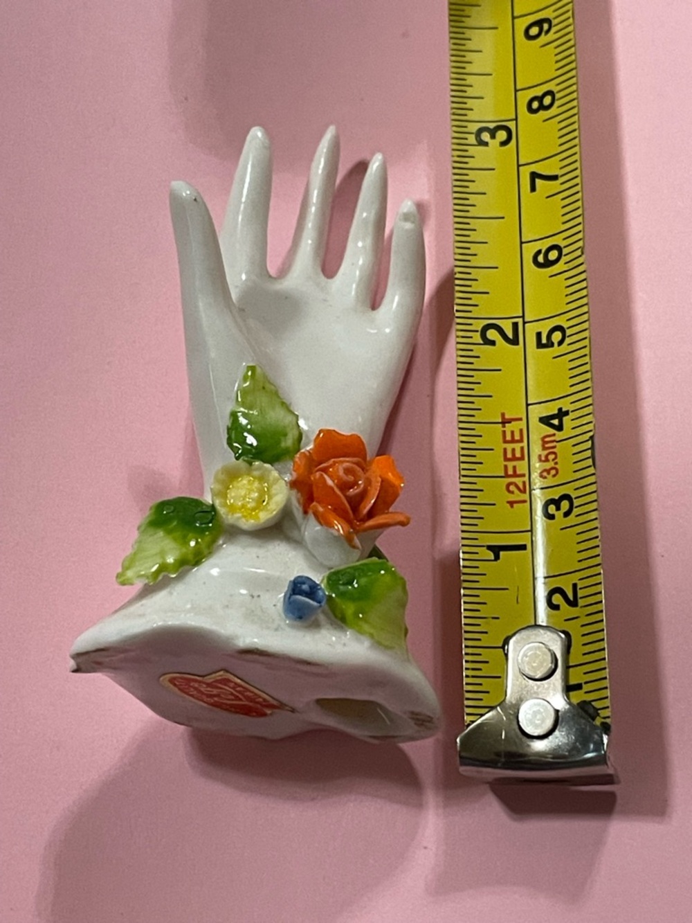 Vintage Porcelain Lego Miniature Hand w/ Flowers Hand Jewelry Display - Picture 7 of 11
